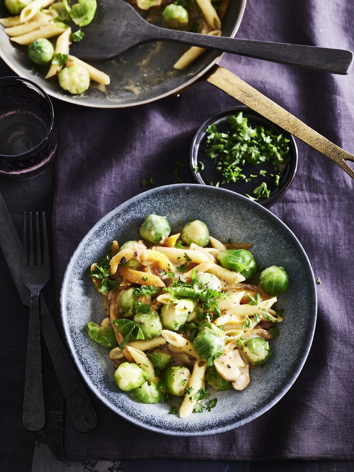 Pasta Met Romige Champignonsaus En Spruitjes Nederlands Dagblad