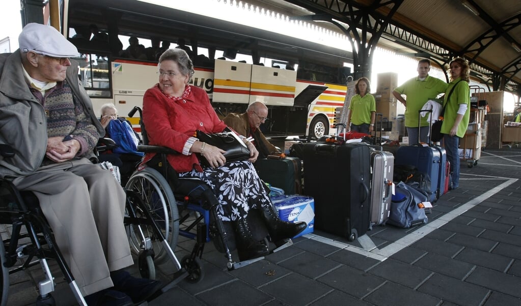 Met een tienpuntenplan moet het openbaar vervoer toegankelijker worden voor mensen met een beperking. (beeld anp / Ruud Verhalle)