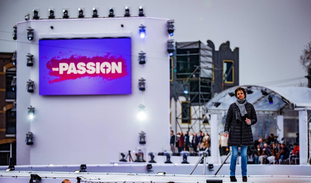 Lenette van Dongen tijdens de zesde editie van The Passion in Amersfoort. (beeld anp / Levin den Boer)