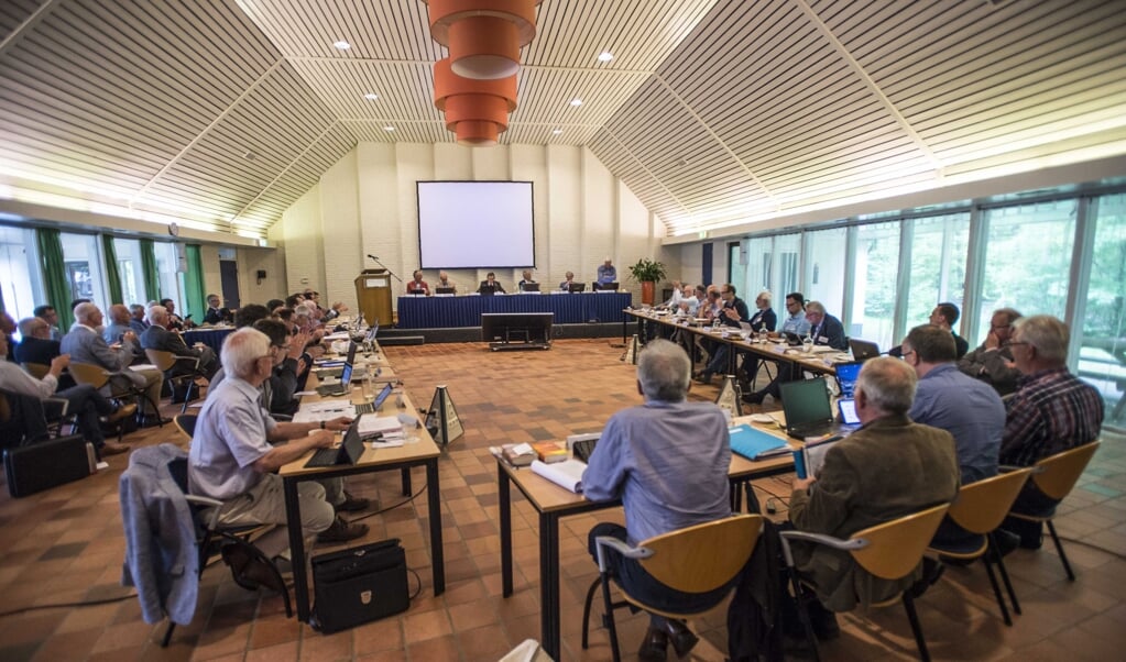 Vandaag, vrijdag en zaterdag ontvangt de vrijgemaakt-gereformeerde synode gasten uit het buitenland. ( beeld CAREL SCHUTTE)