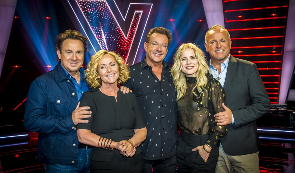 Marco Borsato, Angela Groothuizen, Gerard Joling, Ilse DeLange en Gordon bij The Voice Senior. (beeld anp / Lex van Lieshout)