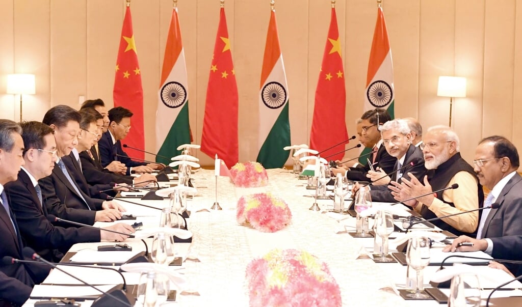 De Indiase premier Narendra Modi en de Chinese president Xi Jinping spraken in 2018 en hier in oktober 2019 af, grensconflicten te de-escaleren. Maar deze maand waren er verschillende botsingen tussen beide landen. (beeld epa)