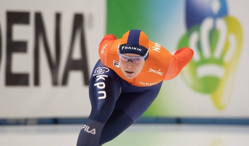 2019-11-24 00:00:00 epa08022621 Reina Anema of Netherlands in action during the women's 1500 m race of the ISU Speed Skating World Cup in Tomaszow Mazowiecki, central Poland, 24 November 2019. EPA/Grzegorz Michalowski POLAND OUT ( beeld anp)