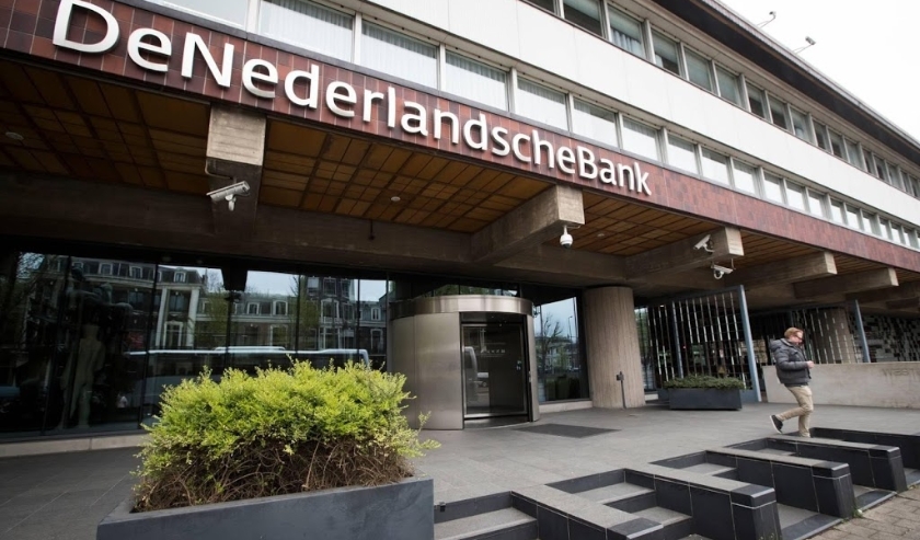 2017-04-03 12:50:02 AMSTERDAM - Exterieur van De Nederlandsche Bank. ANP JEROEN JUMELET ( beeld anp)