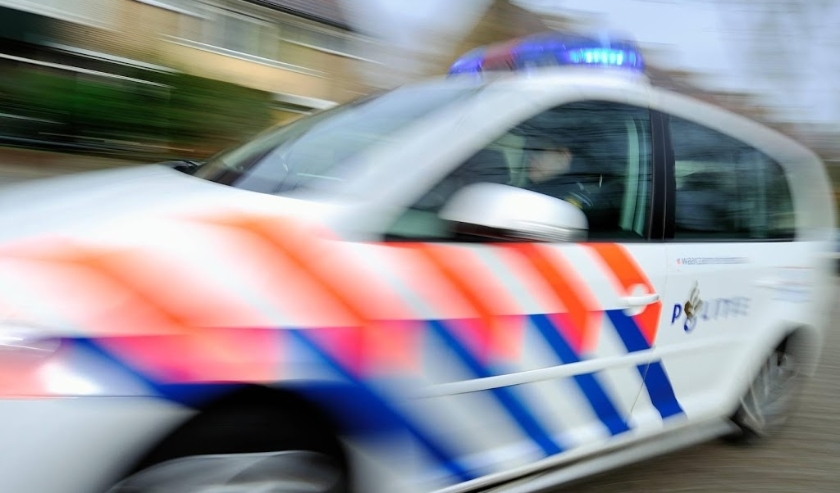 2010-11-17 00:00:00 LEIDSCHENDAM - Politiewagen met zwaailicht aan.
ANP XTRA LEX VAN LIESHOUT ( beeld anp)