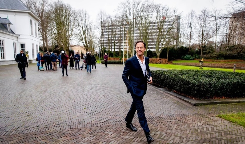 2019-12-16 10:53:04 DEN HAAG - Premier Mark Rutte verlaat het Catshuis na afloop van het gesprek met het Landbouw Collectief over de stikstofproblematiek. ANP SEM VAN DER WAL ( beeld anp)