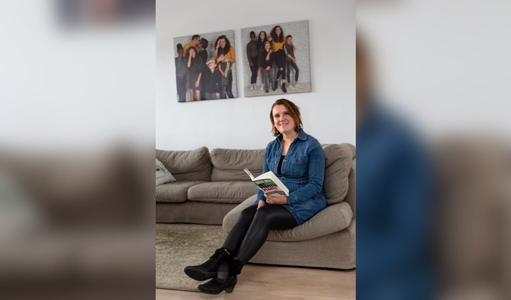 Annemarie ten Brinke: 'Geluk is als je rust hebt in je hart en weet dat het goed is in je gezin, in je relatie en met God.' (beeld Klaas Driebergen)