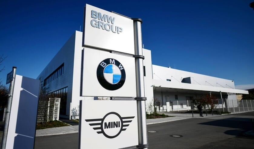 2019-11-14 12:43:50 epa07995734 An outside view of the BMW battery cell competence center in Munich, Germany, 14 November 2019. Some 200 employees of the German car manufacturer work in the new facility dedicated to research and development of battery sys ( beeld anp)