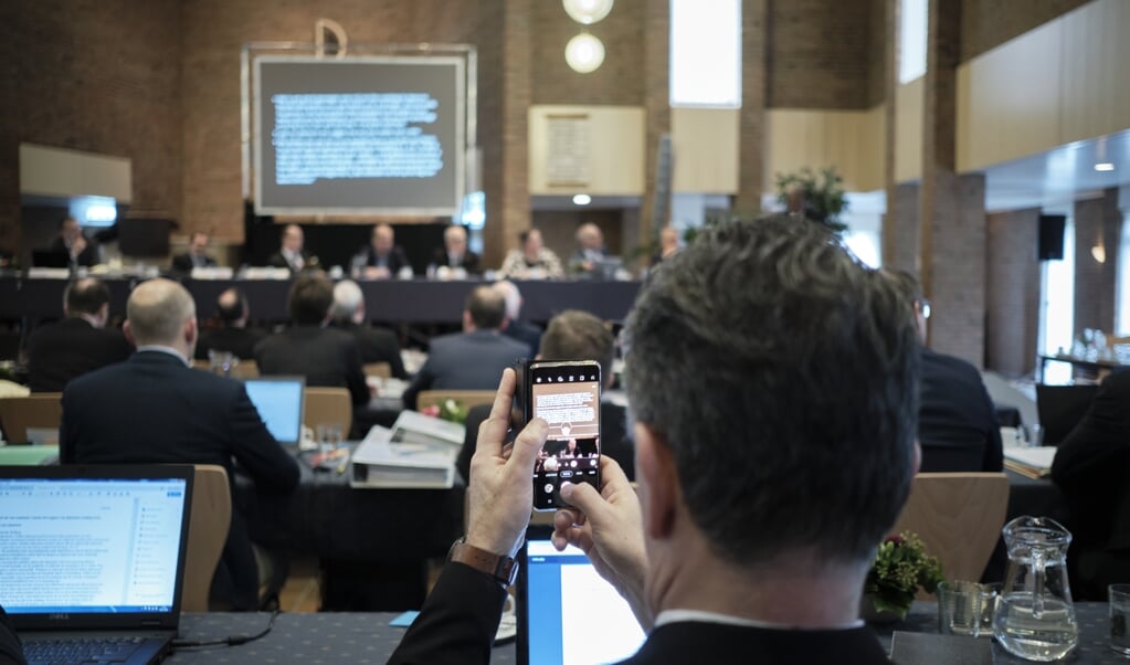 <p>De generale synode van de CGK kwam in januari dit jaar voor het laatst bij elkaar in Nunspeet.</p> (beeld Dick Vos)