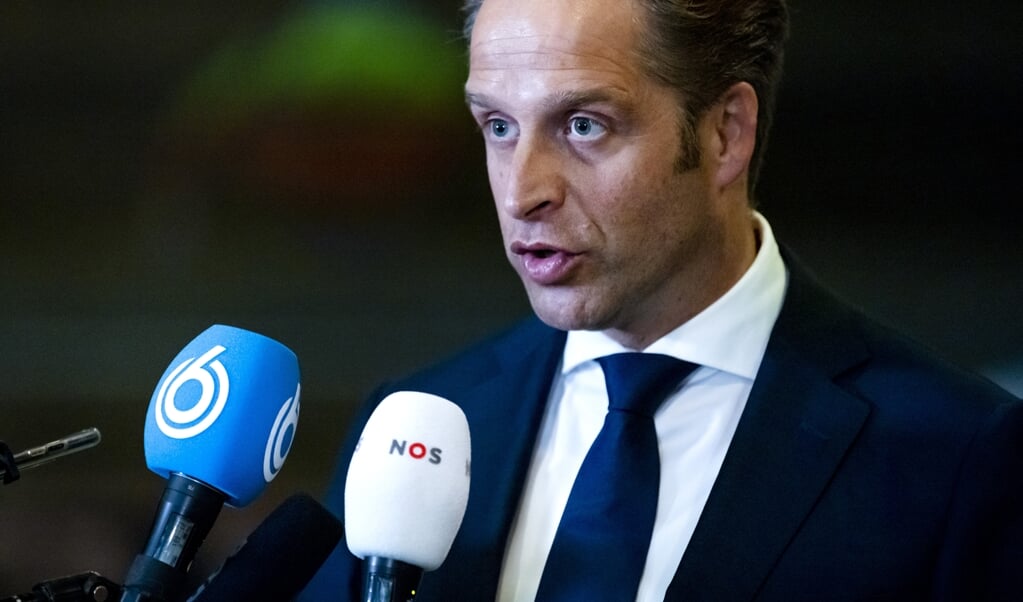 <p>Minister Hugo de Jonge (Volksgezondheid) komt met een regeling voor levensbeëindiging bij kinderen tussen 1 en 12 jaar, die uitzichtloos en ondraaglijk lijden.</p> (beeld anp / Remko de Waal)