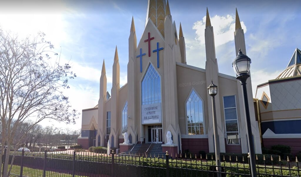 De United House of Prayer for All People, een pinkstergemeenschap in Charlotte. (beeld google streetview)