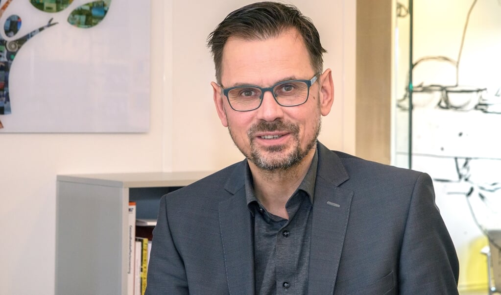 Voorzitter André Rouvoet van koepelorganisatie GGD-GHOR: 'Als de minister te hard loopt, bel ik hem: “Nu even niet, Hugo”.' (beeld Hans-Lukas Zuurman)