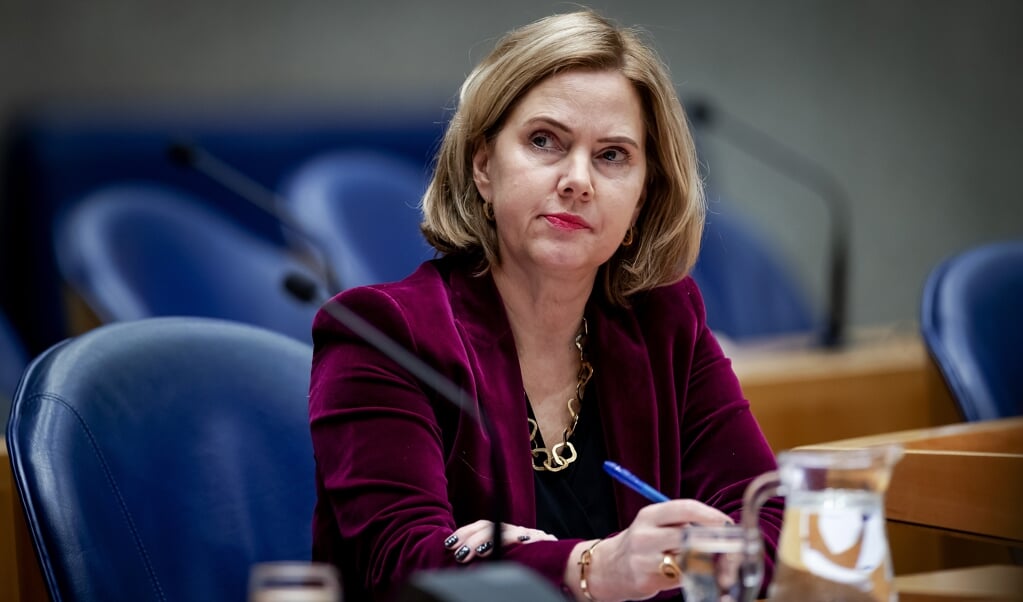 Cora van Nieuwenhuizen (VVD), minister van Infrastructuur en Waterstaat. (beeld anp / Robin van Lonkhuijsen)