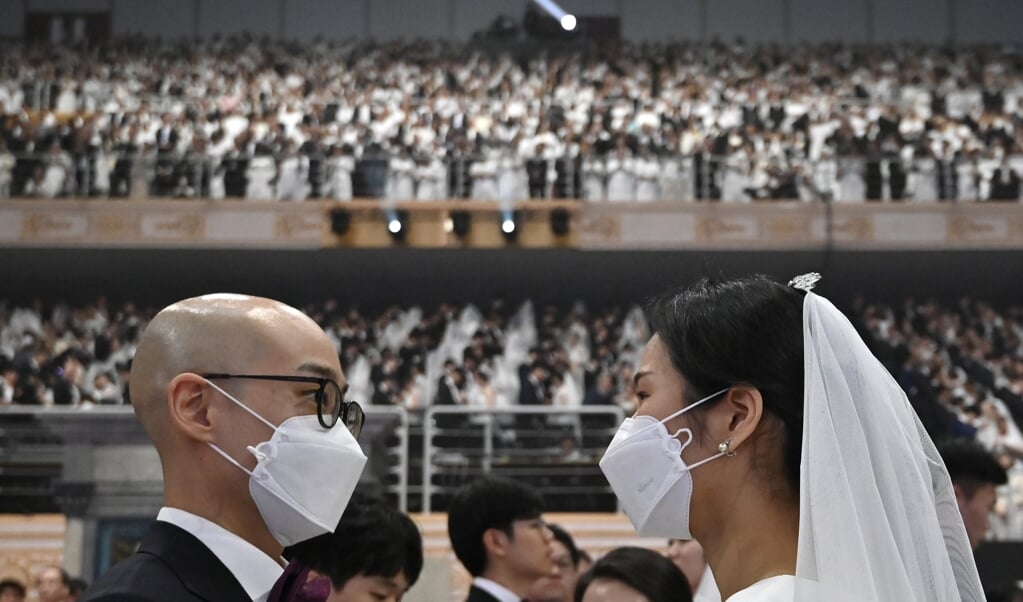 Zuid-Korea heeft te maken met toenemende vergrijzing, en daarom moedigt de overheid mannen aan om met een buitenlandse vrouw te trouwen. (beeld afp / Jung Yeon-je)