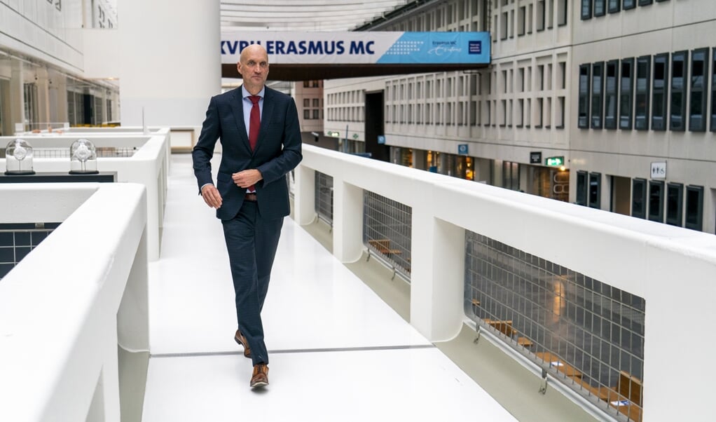 Ernst Kuipers: 'Je kunt ook de handschoen oppakken als je wordt gevraagd jouw steentje bij te dragen.’ (beeld anp / Jerry Lampen)
