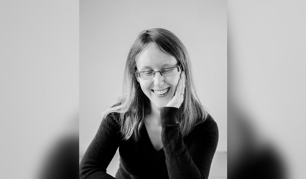 Olga Mecking: 'We leven al snel op de automatische piloot, maar als je daar even mee stopt en gaat zitten, krijg je de kans om dingen te laten bezinken.' (beeld Olga Mecking)