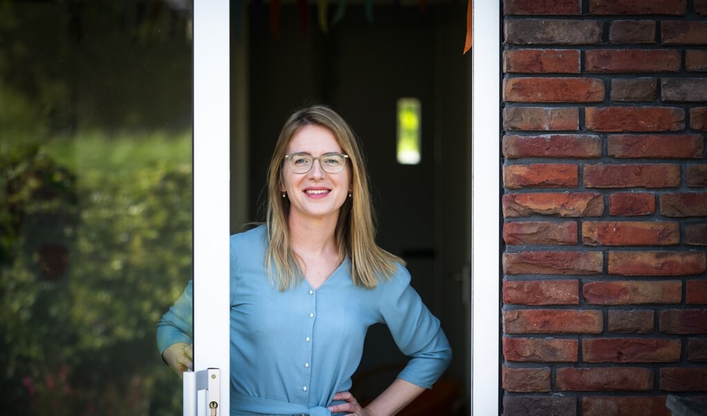 Martine Oldhoff: ‘Als je op zoek moet naar een goddelijke vonk in jezelf, wat zegt dat dan over je minder mooie kanten?’ (beeld Jeroen Jumelet)