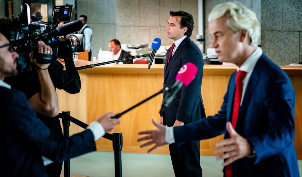 Hoewel PVV en Forum voor Democratie nauwelijks meebesturen, beïnvloeden ze sterk het migratiedebat. (beeld anp / Bart Maat)