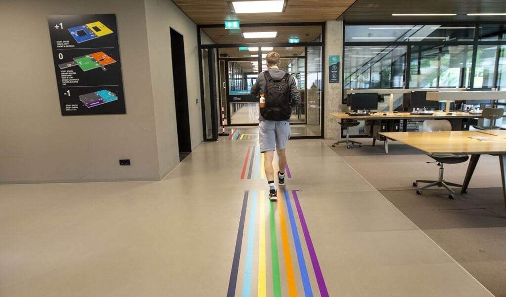 Op de meeste hogescholen en universiteiten zijn speciale voorzieningen en mogelijkheden voor leerlingen met een beperking. Die zouden er bij studentenverenigingen ook moeten zijn. Erasmus Universiteit. (beeld anp / Pieter Stam de Jonge)