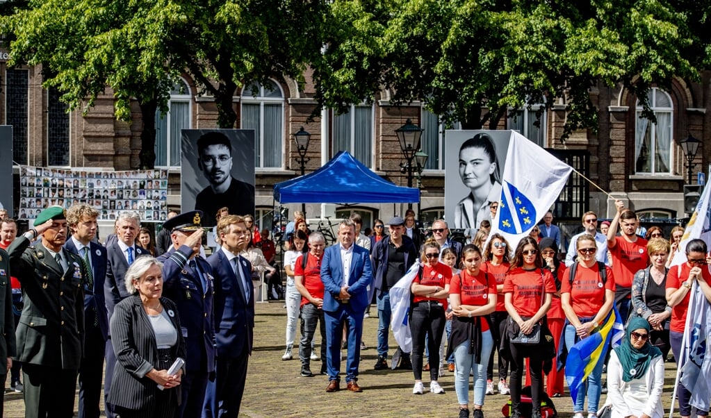 De Nationale herdenking Srebrenica Genocide op Het Plein in Den Haag. De stad krijgt een Srebrenicamonument. (beeld anp / Robin Utrecht)