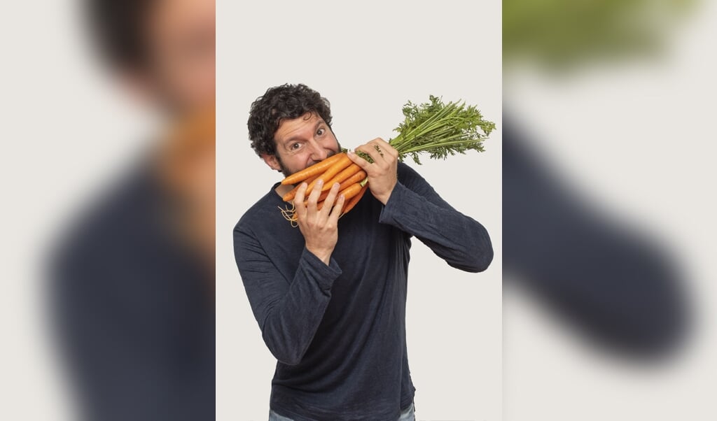 Joel Goudsmit: 'Gezond leven is niet alleen gezond eten en sporten. Het is een optelsom van verschillende factoren.’ (beeld Martin Waalboer)