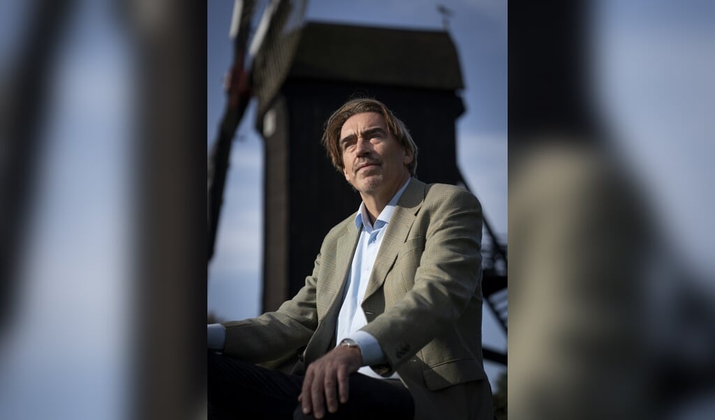 <p>Johan Snel: 'Met mijn hervormde achtergrond kon ik Abraham Kuyper onbevangen tegemoet treden.'</p> (beeld Niek Stam)