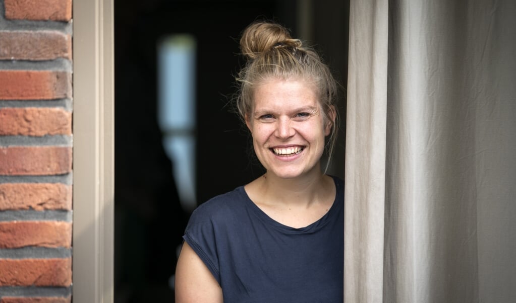 <p>Annemarthe Westerbeek: 'Als ik merk dat ik de hoeveelheid ellende in de wereld niet aankan, word ik weleens licht wanhopig.'</p> (beeld Jeroen Jumelet)