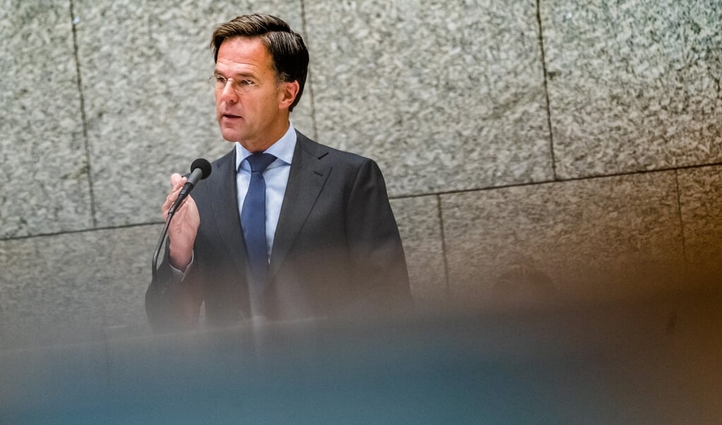 <p>Premier Mark Rutte tijdens de tweede dag van de Algemene Politieke Beschouwingen.</p> (beeld anp / Bart Maat)
