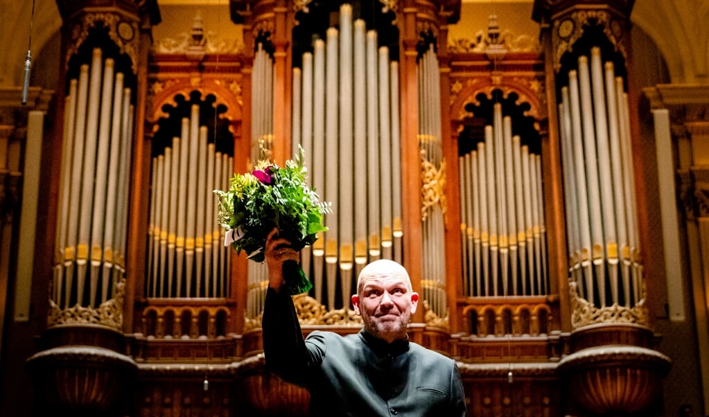 Dirigent Jaap van Zweden in het filmpje: 'Toch was 2020 het jaar van de kunst.' (beeld anp / Sem van der Wal)