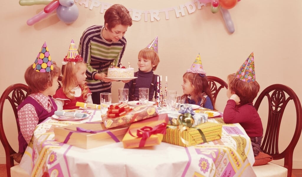 De verjaardag is voor het Nederlandse kind het hoogtepunt van het jaar, aldus Irene Stengs. (beeld getty images)