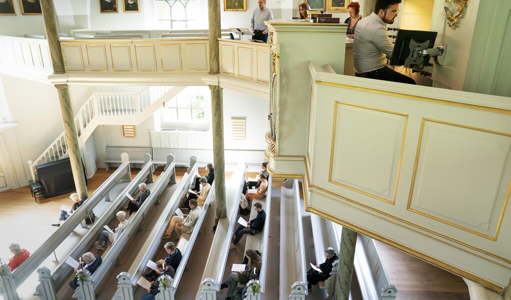 Hoewel zo’n driekwart van de Denen is aangesloten bij de evangelisch-lutherse Volkskerk, waar sowieso in het Deens wordt gesproken, raakt het wel een aantal andere christelijke gemeenschappen. (beeld afp / Claus Bech)