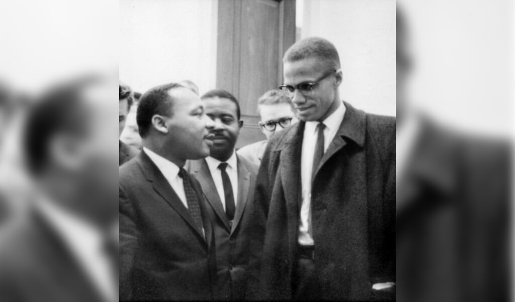 Martin Luther King en Malcolm X spraken elkaar slechts één minuut, op 26 maart 1964. (beeld library of congress)