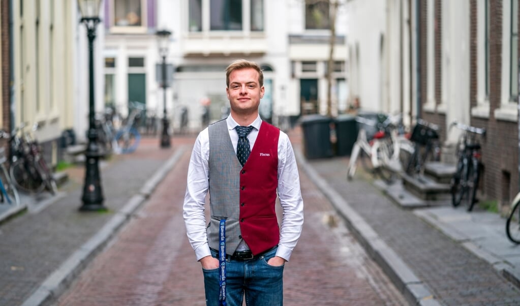 Peter Hoekstra: 'Het geloof is belangrijk voor mij. Het zit in me, het geeft houvast. God is iemand waarop ik kan terugvallen als het tegenzit.' (beeld Jeroen Jumelet)