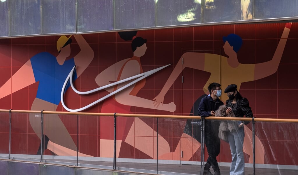 Onder andere Nike en Adidas worden in China met een ‘consumentenboycot’ geconfronteerd. (beeld epa / Roman Pilipey)