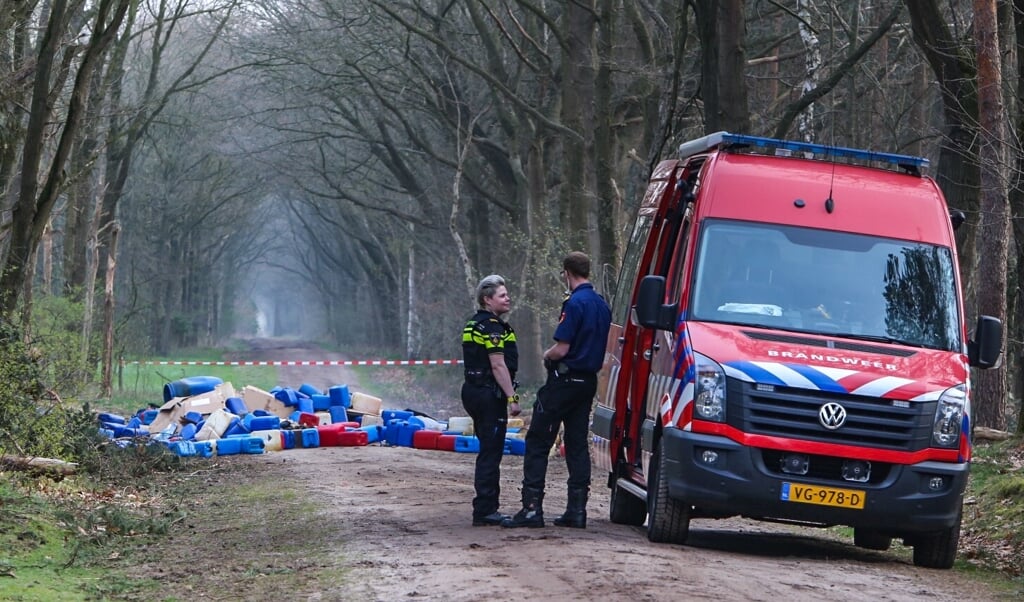 Op de Boslaan-Zuid in Best werd in 2018 een grote hoeveelheid drugsafval gevonden. (beeld anp / Ginopress)