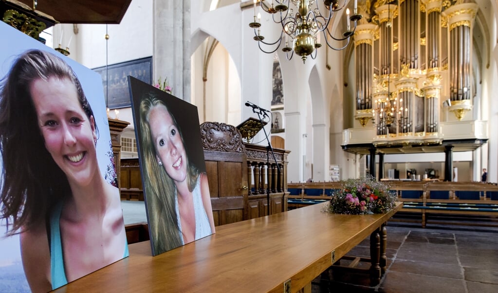De herinneringsbijeenkomst voor Kris Kremers en Lisanne Froon werd gehouden in de Sint-Joriskerk in Amersfoort. (beeld anp / Sander Koning)