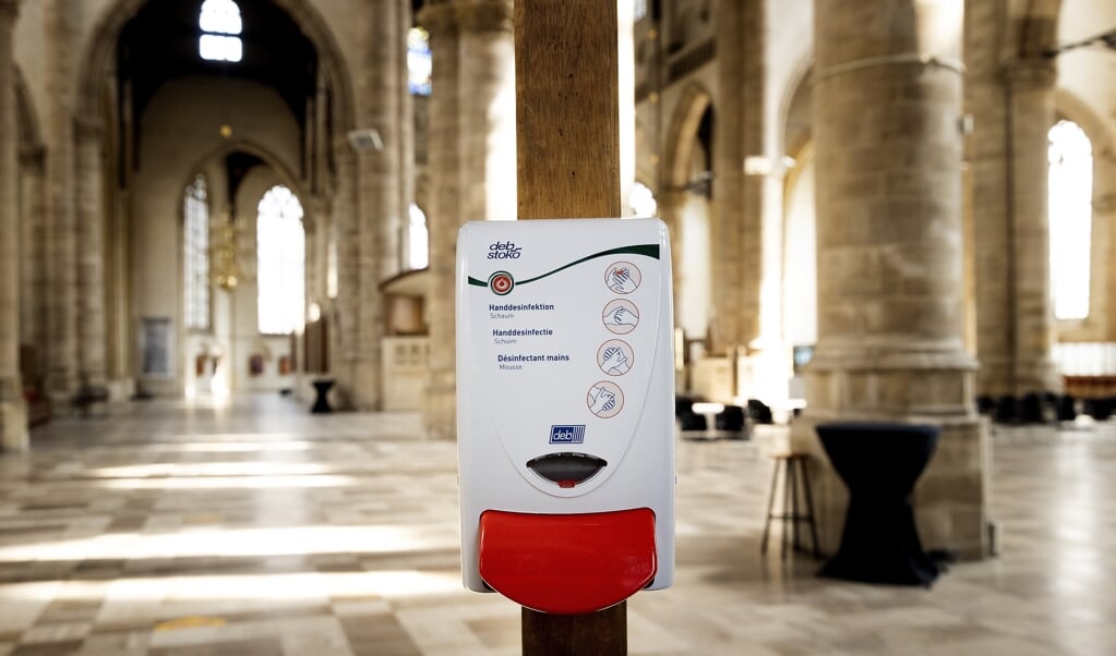De Evangelische Kirche in Duitsland (EKD) is niet van plan haar deuren te sluiten. (beeld anp / Koen van Weel)