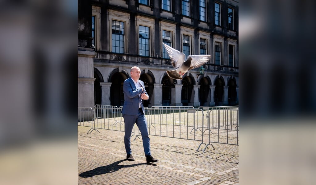 Gert-Jan Segers (ChristenUnie) na afloop van een gesprek met informateur Mariette Hamer. (beeld anp / Bart Maat)