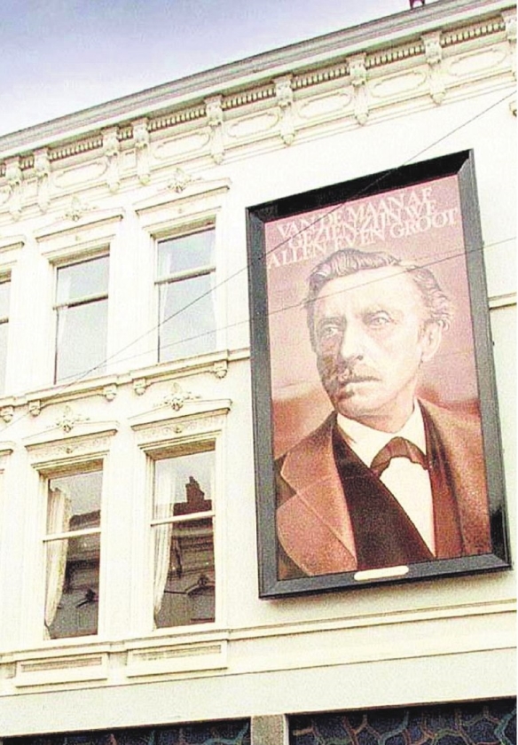 Literatuur: Het boek van Multatuli blijft open