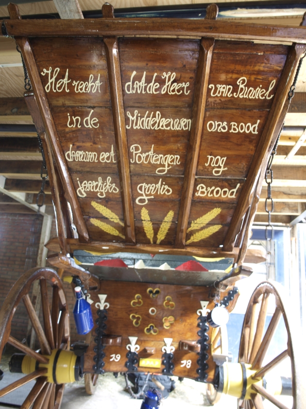Gratis brood in Portengensebrug