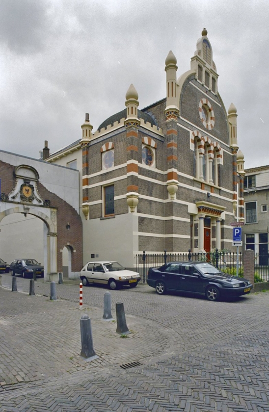 Steun joodse gemeente voor aankoop synagoge