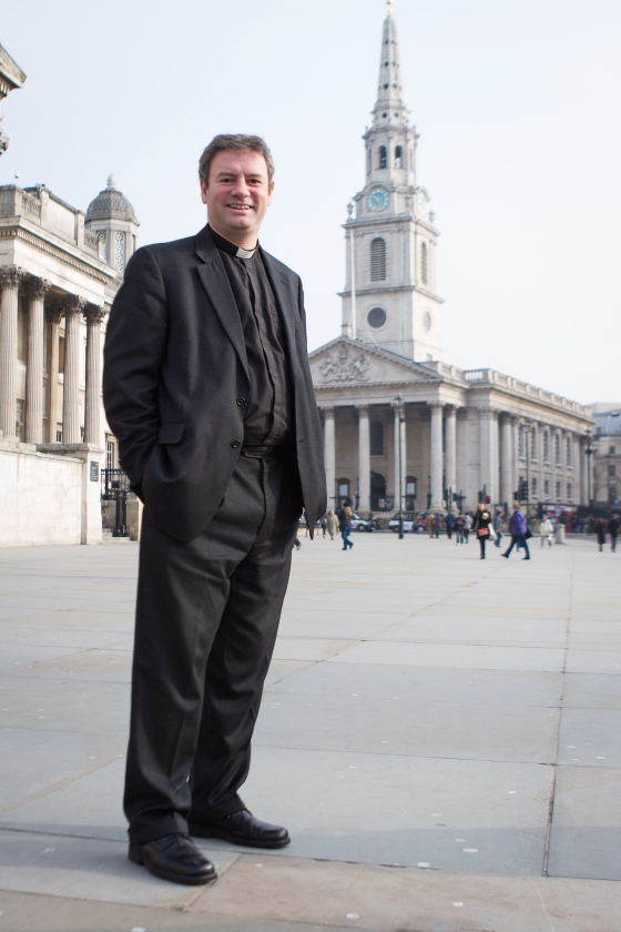 ‘Je hoeft het verleden niet te ontkennen, want er is heling en vergeving.’ (st. martin-in-the-fields)
