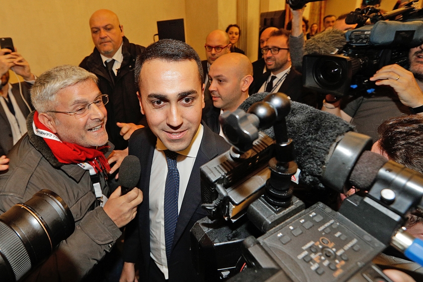 Luigi Di Maio, lijsttrekker van de Vijfsterrenbeweging: ‘Vandaag begint de Derde Republiek. Een republiek die nu eens echt van het Italiaanse volk is.’ (ap / Andrew Medichini)