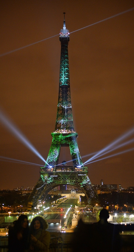 Op de eerste dag van de klimaatconferentie COP21 beleefde Parijs waarschijnlijk de groenste dag uit zijn recente geschiedenis. Maandagochtend om half negen stond er slechts 21 kilometer file rond Parijs (ap)