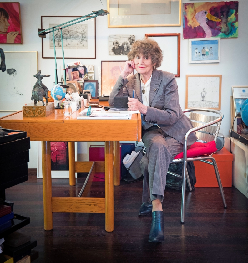 De zomer van Hedy d'Ancona: Veldboeketten tussen de straatstenen (Jeroen Jumelet)