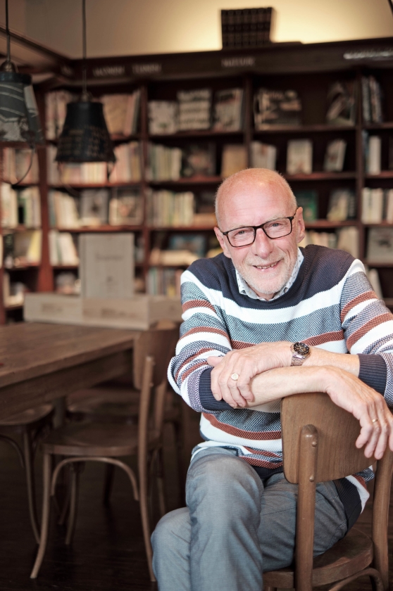 Boekverkoper Heerco Walinga leerde: ‘Dienen komt eerst en daarna verdienen als zegen daarop’ (Dick Vos)