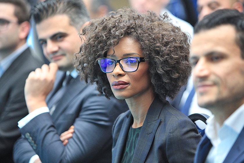 Sylvana Simons tijdens de presentatie van het verkiezingsprogramma van Denk, de partij die ze zaterdag vaarwel zei. (anp / Arie Kievit)