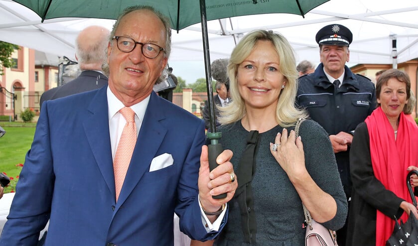 Karl Friedrich prins Von Hohenzollern en zijn echtgenote Katharina Maria de Zomer. (nd, ap / Thomas Warnack)