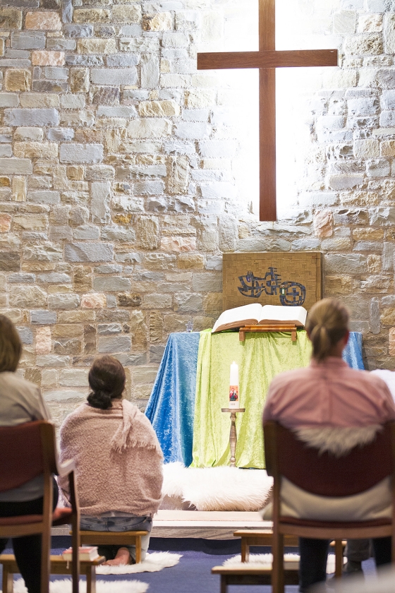 Elke maandag is er een morgengebed in de kapel van het Centrum voor Christelijke Spiritualiteit. (Jeroen Jumelet)