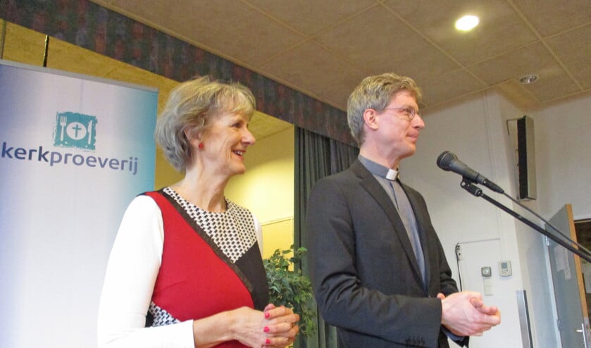 De Kerkproeverij werd vorig jaar afgetrapt door PKN-dominee Nynke Dijkstra en pastoor Arjan Bultsma, beiden actief betrokken bij het project waarbij mensen worden uitgenodigd naar de kerk te komen. (raad van kerken)